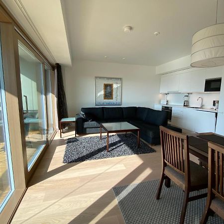 Ainoa Shopping Center Apartments - Tapiola เอสโป ภายนอก รูปภาพ