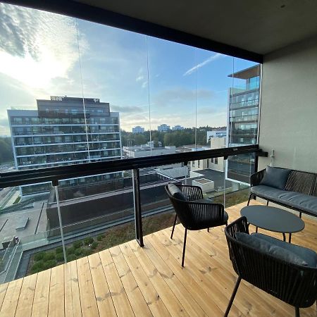 Ainoa Shopping Center Apartments - Tapiola เอสโป ภายนอก รูปภาพ