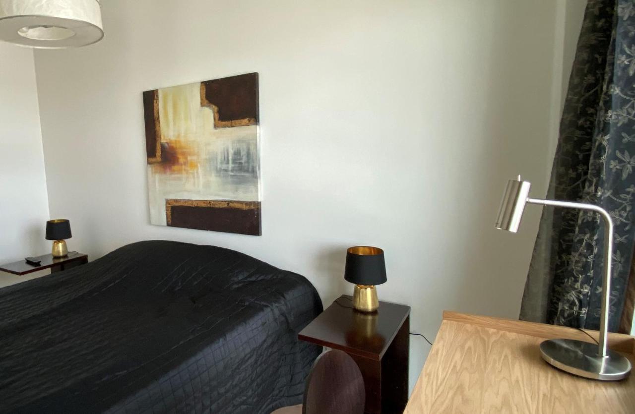 Ainoa Shopping Center Apartments - Tapiola เอสโป ภายนอก รูปภาพ