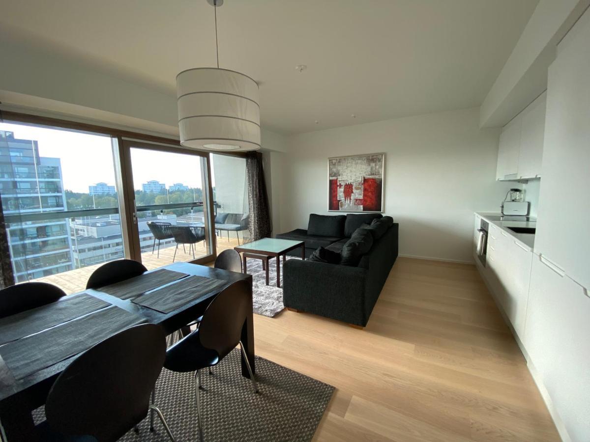 Ainoa Shopping Center Apartments - Tapiola เอสโป ภายนอก รูปภาพ